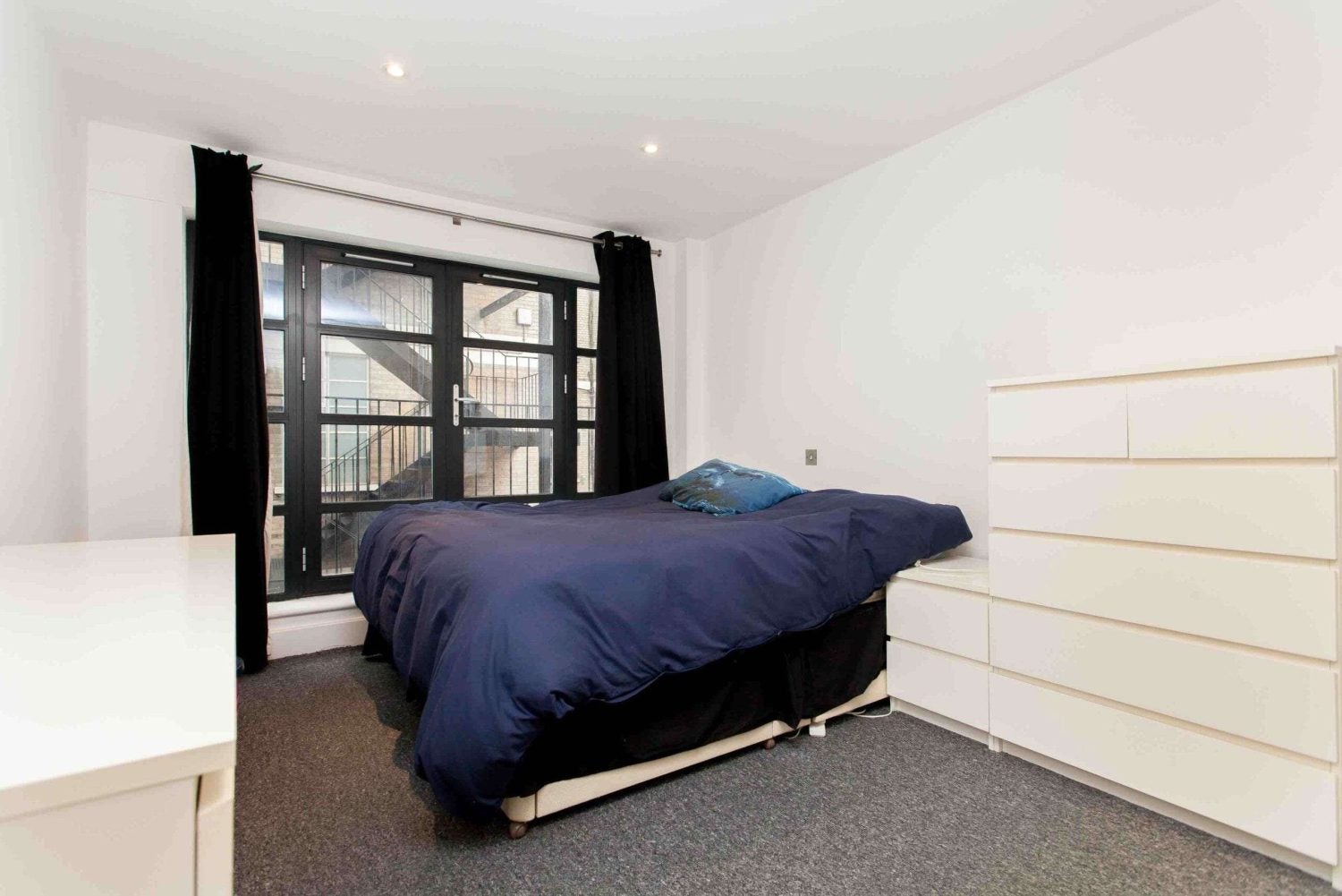 Flat Hatton Place in Greater London