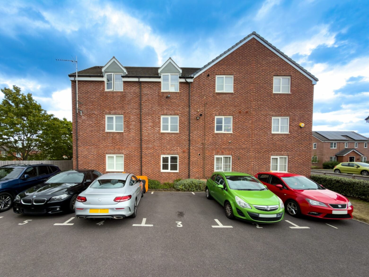Flat Exel Drive in Birmingham