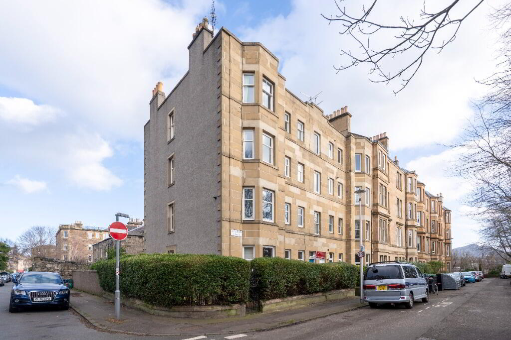 Flat New Mart Road in City of Edinburgh