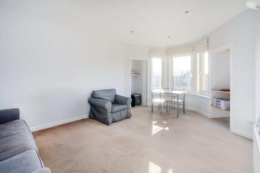 Flat New Mart Road in City of Edinburgh