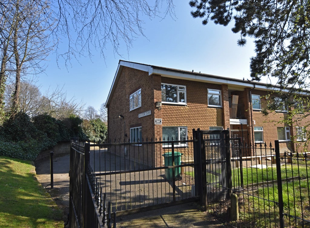 Flat Malcolm Close in Nottingham
