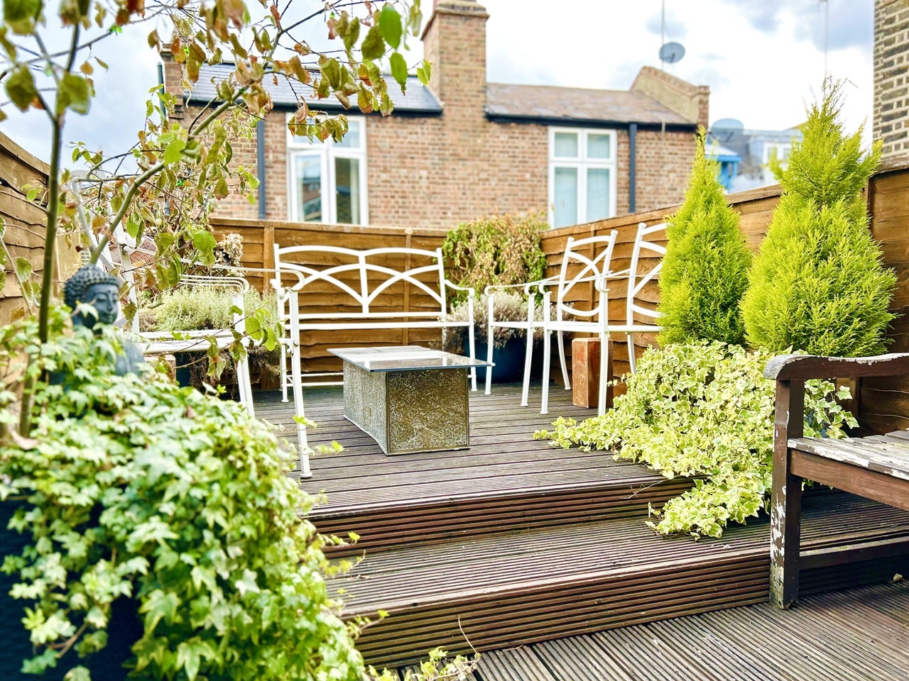 House Donne Place in Greater London