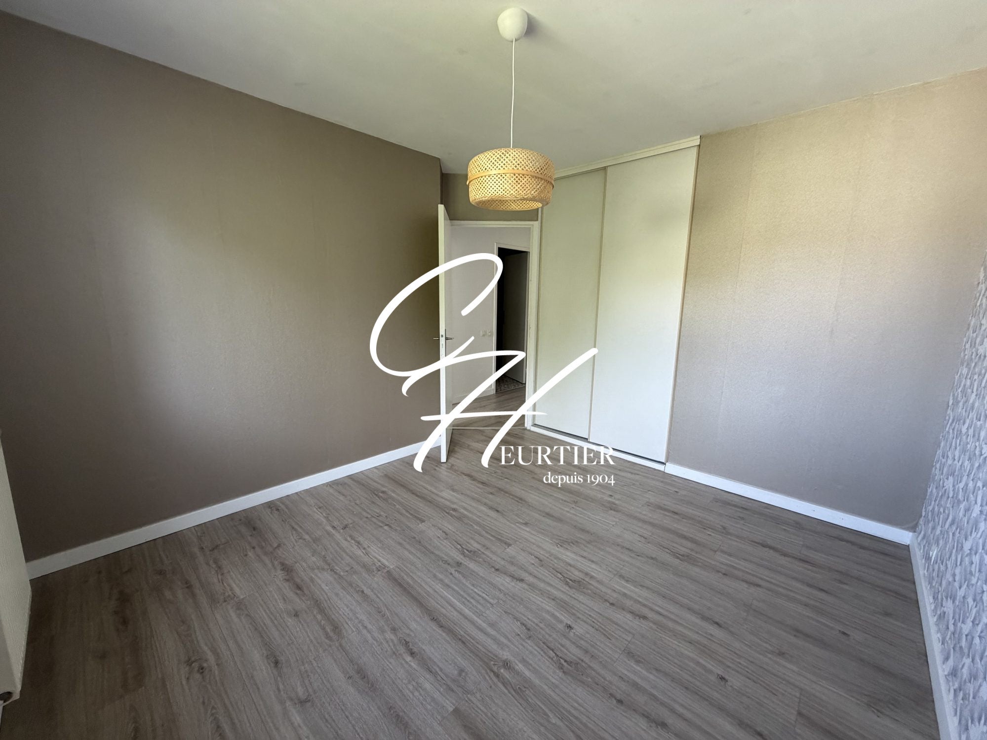 Flat Rue George Sand in Voiron