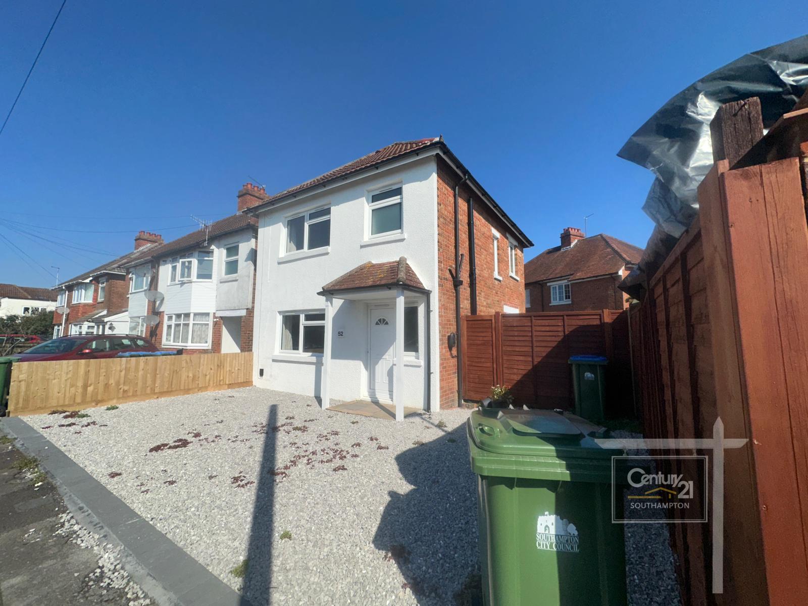 Flat Peveril Road in Southampton