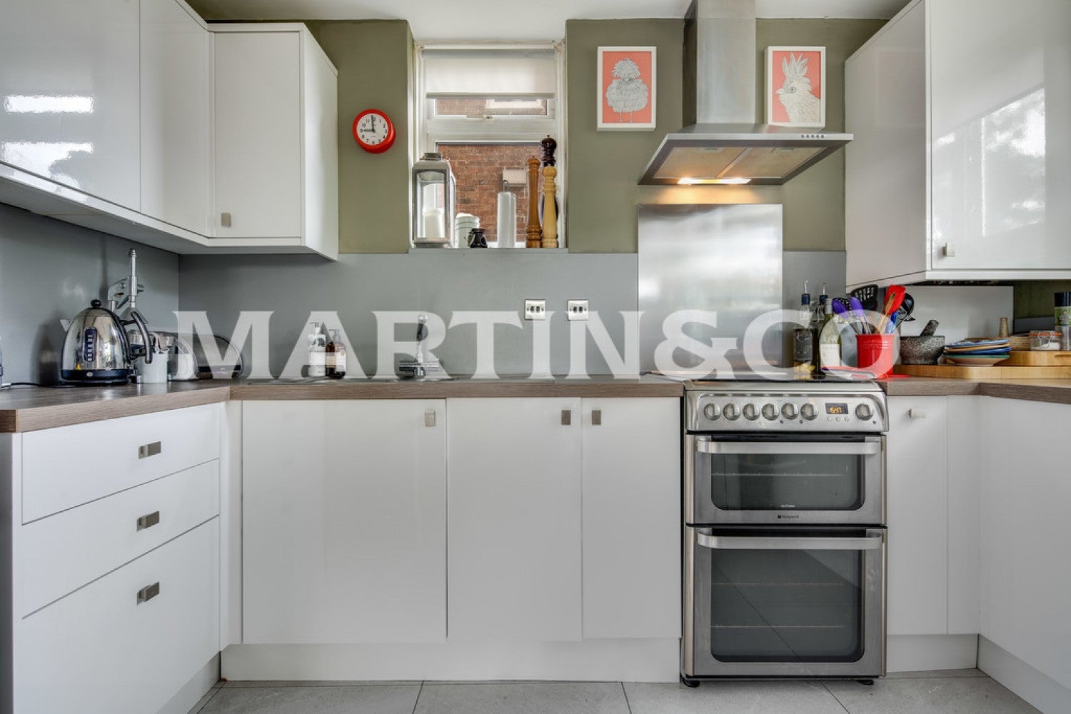 Flat Gardner Close in Greater London
