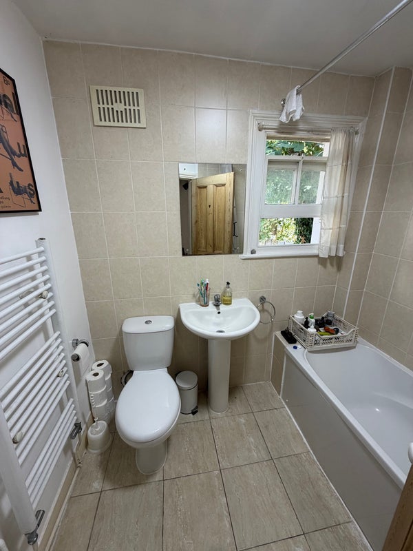 Room Rockland Road in Greater London