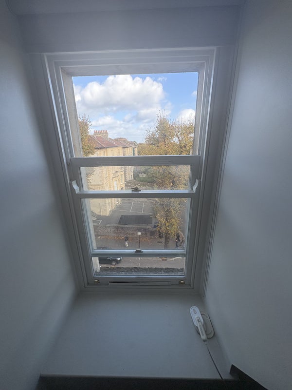 Flat Whiteladies Road in Bristol