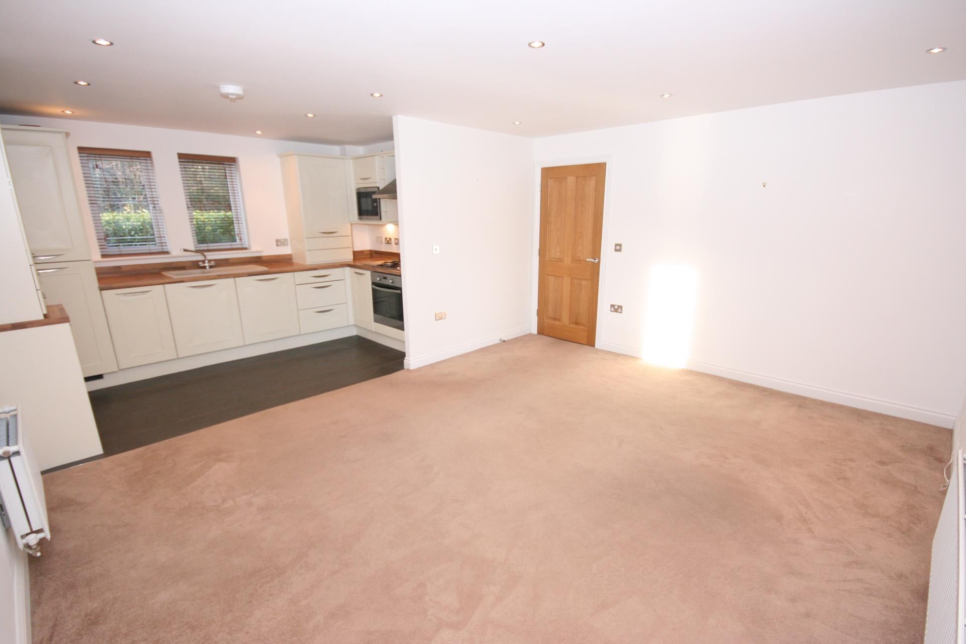 Flat Thornhill Road in Ponteland