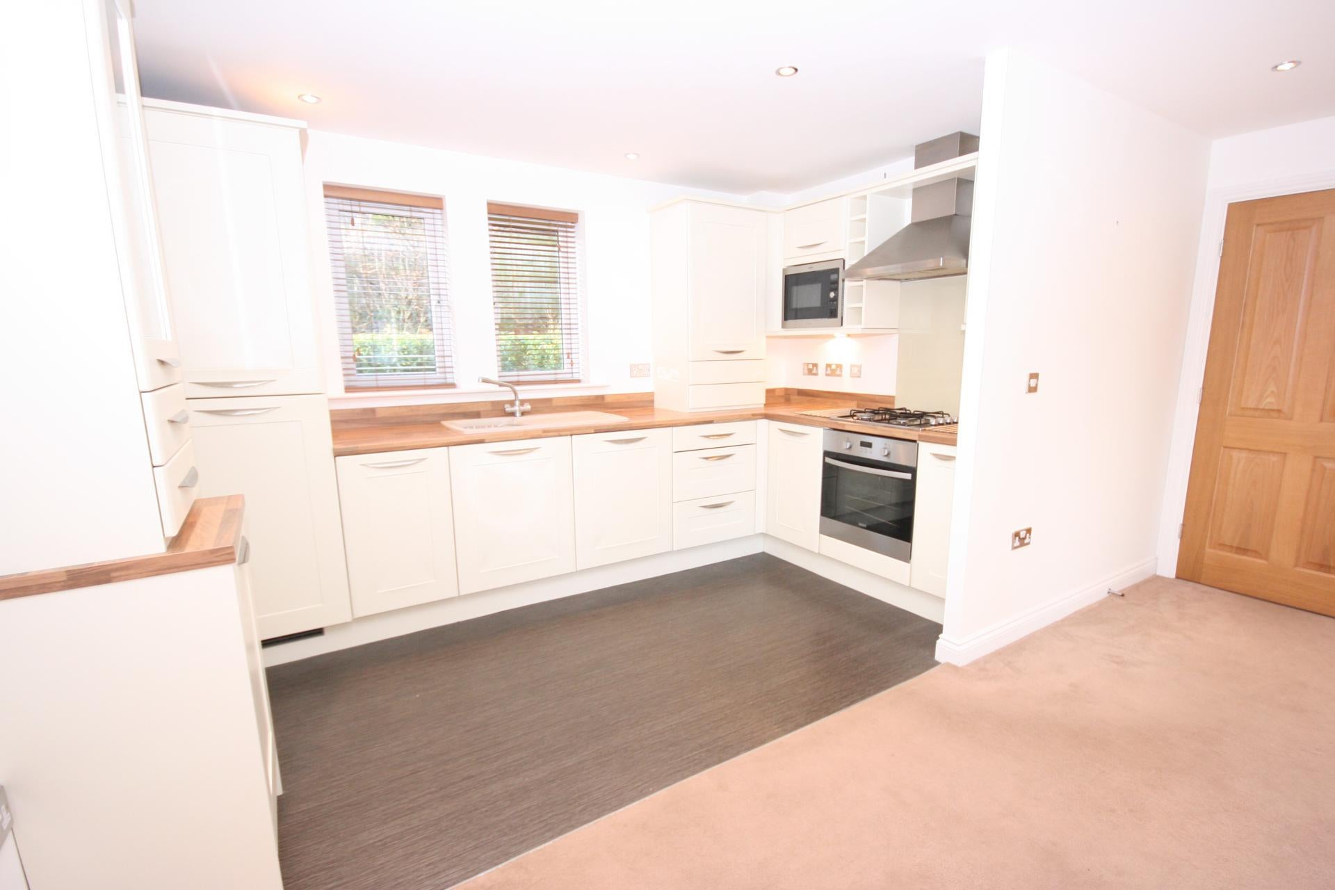 Flat Thornhill Road in Ponteland