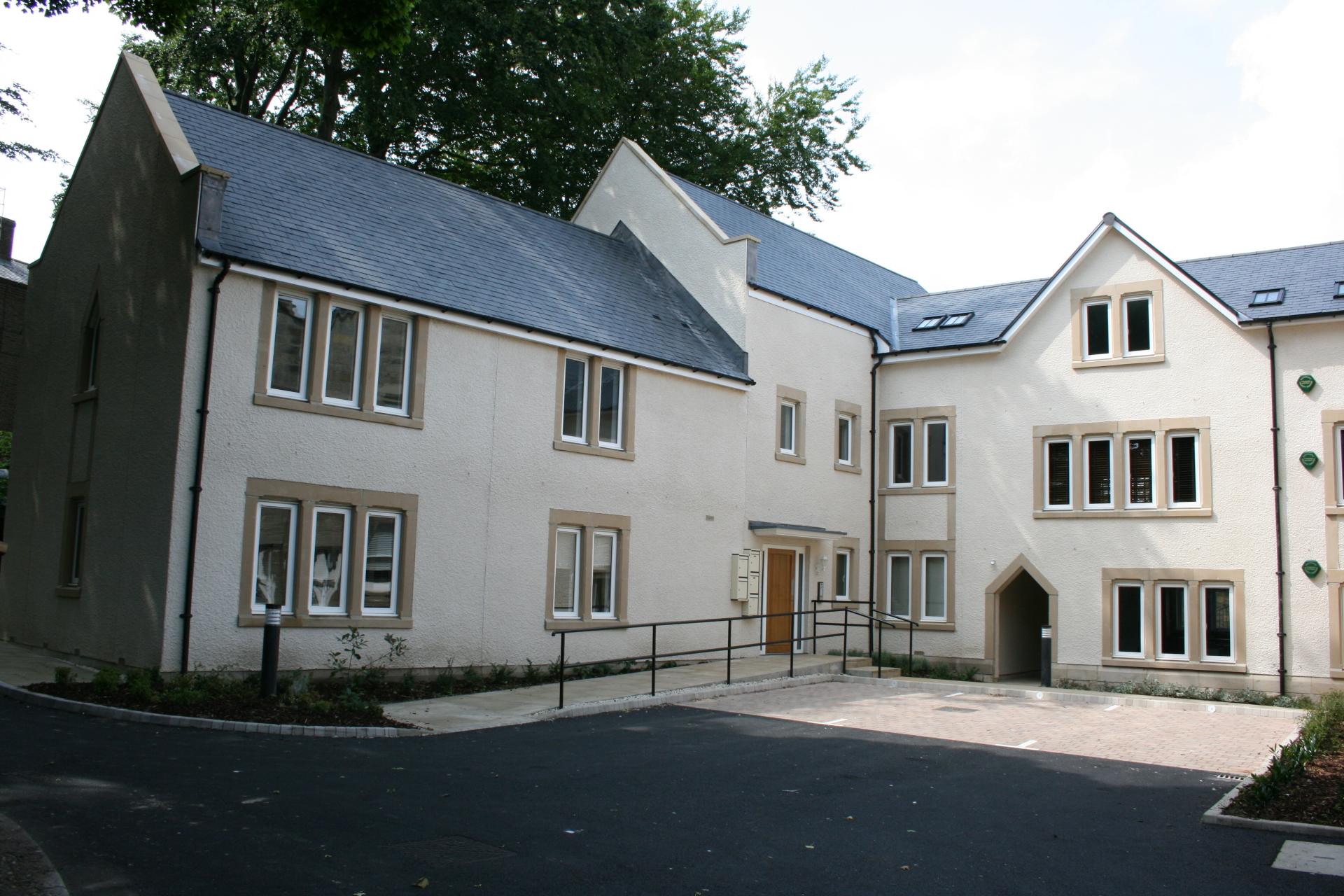 Flat Thornhill Road in Ponteland
