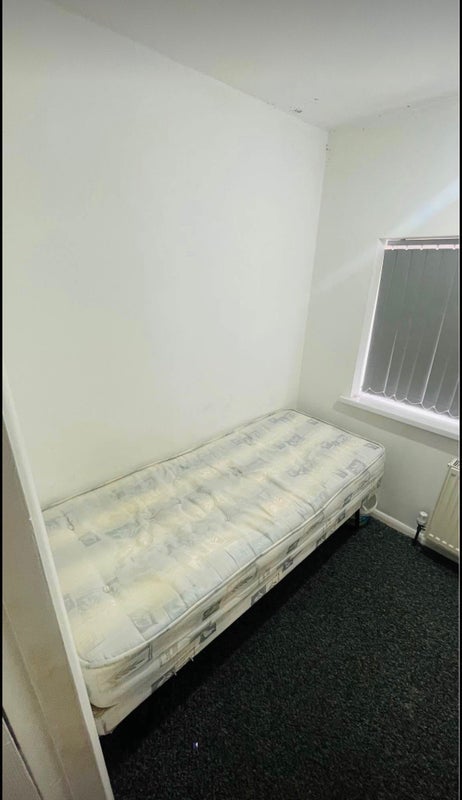 Flat Lonsdale Road in Charnwood