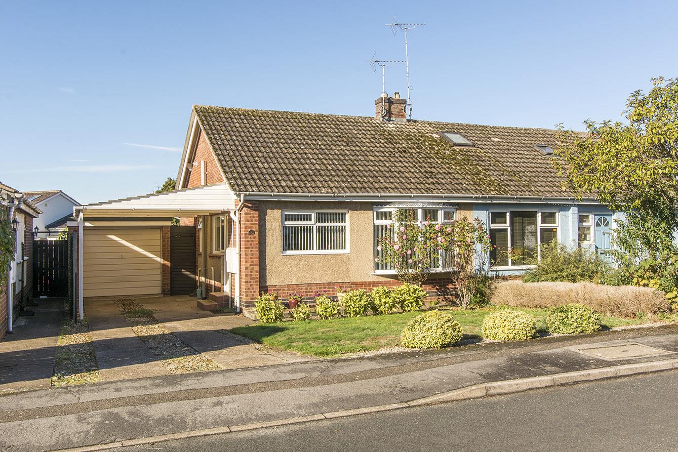 House Latimer Crescent in Harborough