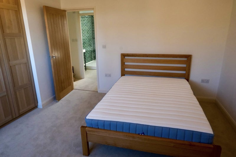 Room Thorburn Square in Greater London