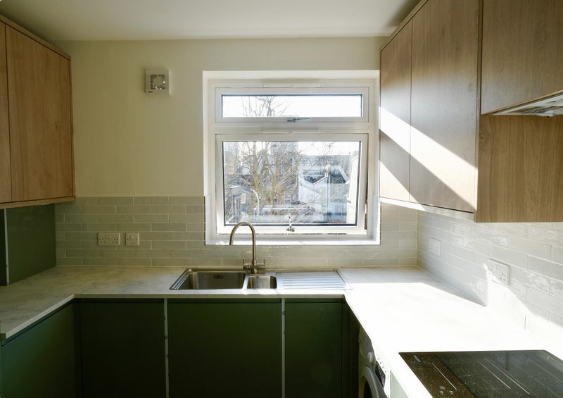 Room Thorburn Square in Greater London