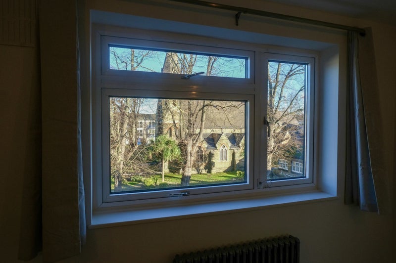 Room Thorburn Square in Greater London
