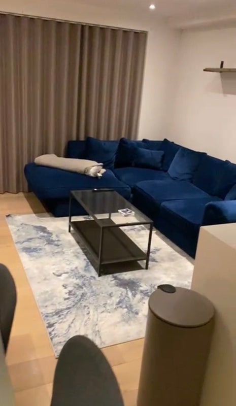 Room Bourke Close in Greater London