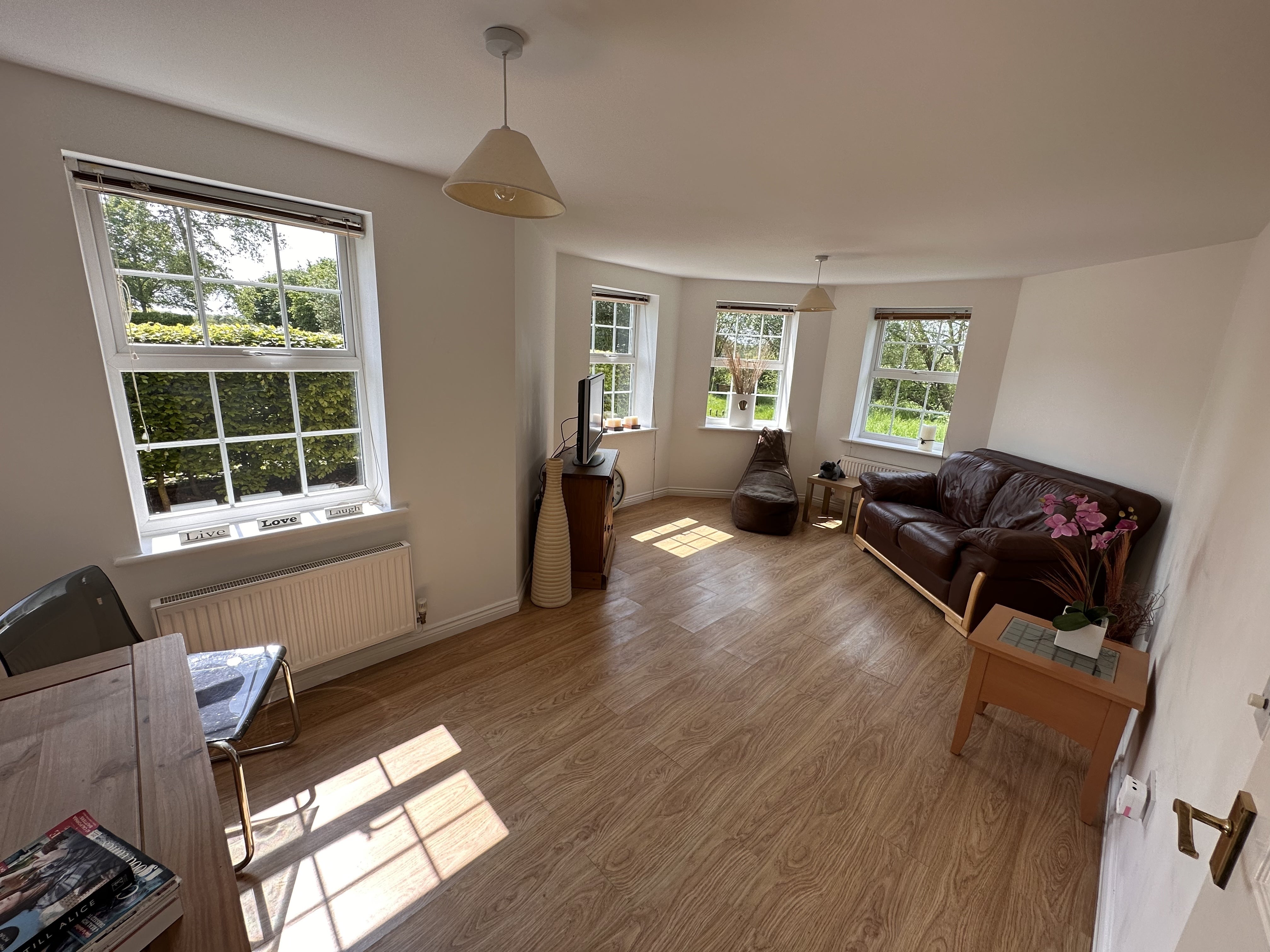 Flat Weir Close in Oadby and Wigston