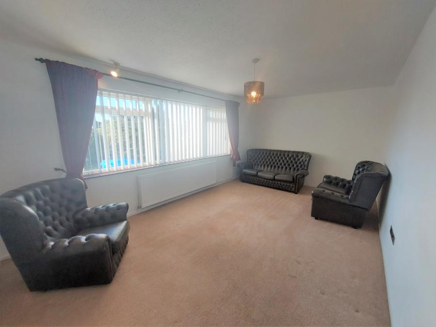 House Standfield Drive in Salford