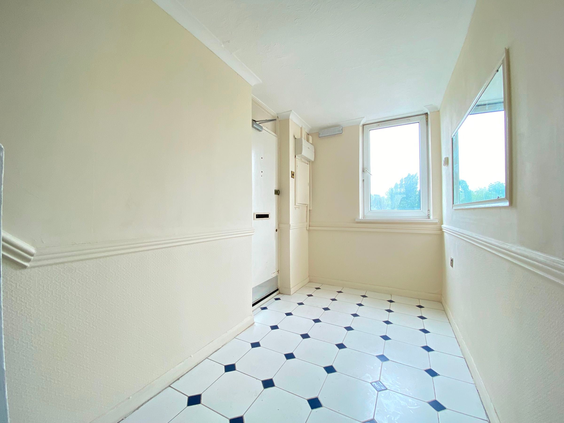 Room Stebondale Street in Greater London