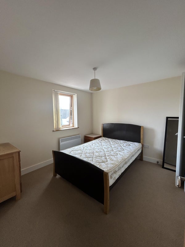 Flat Pentyrch Street in Cardiff