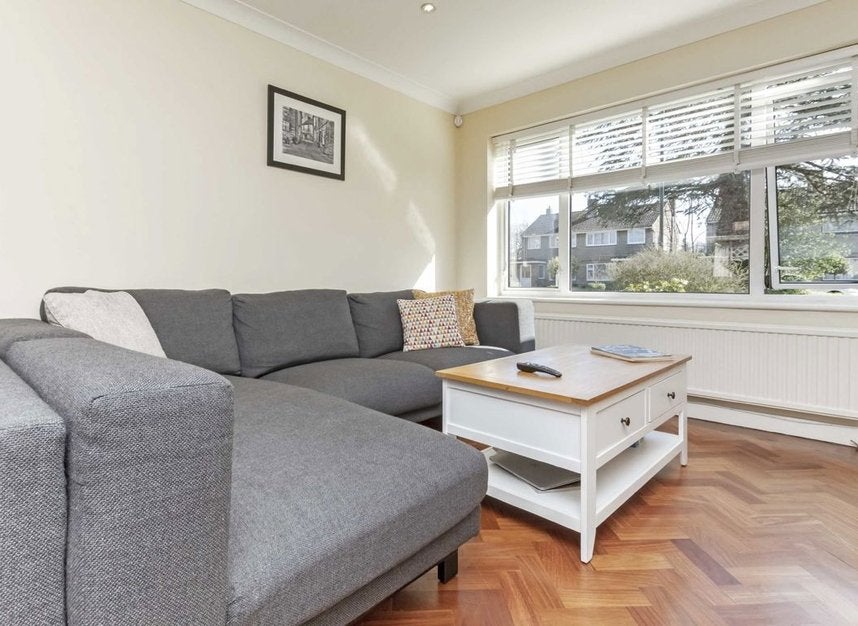 House Albury Close in Greater London