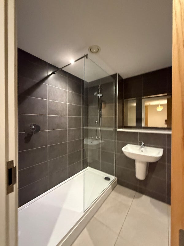 Flat Forth Banks in Newcastle upon Tyne