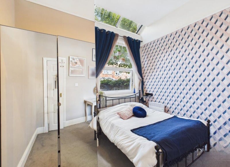 Flat Highfield in Trafford