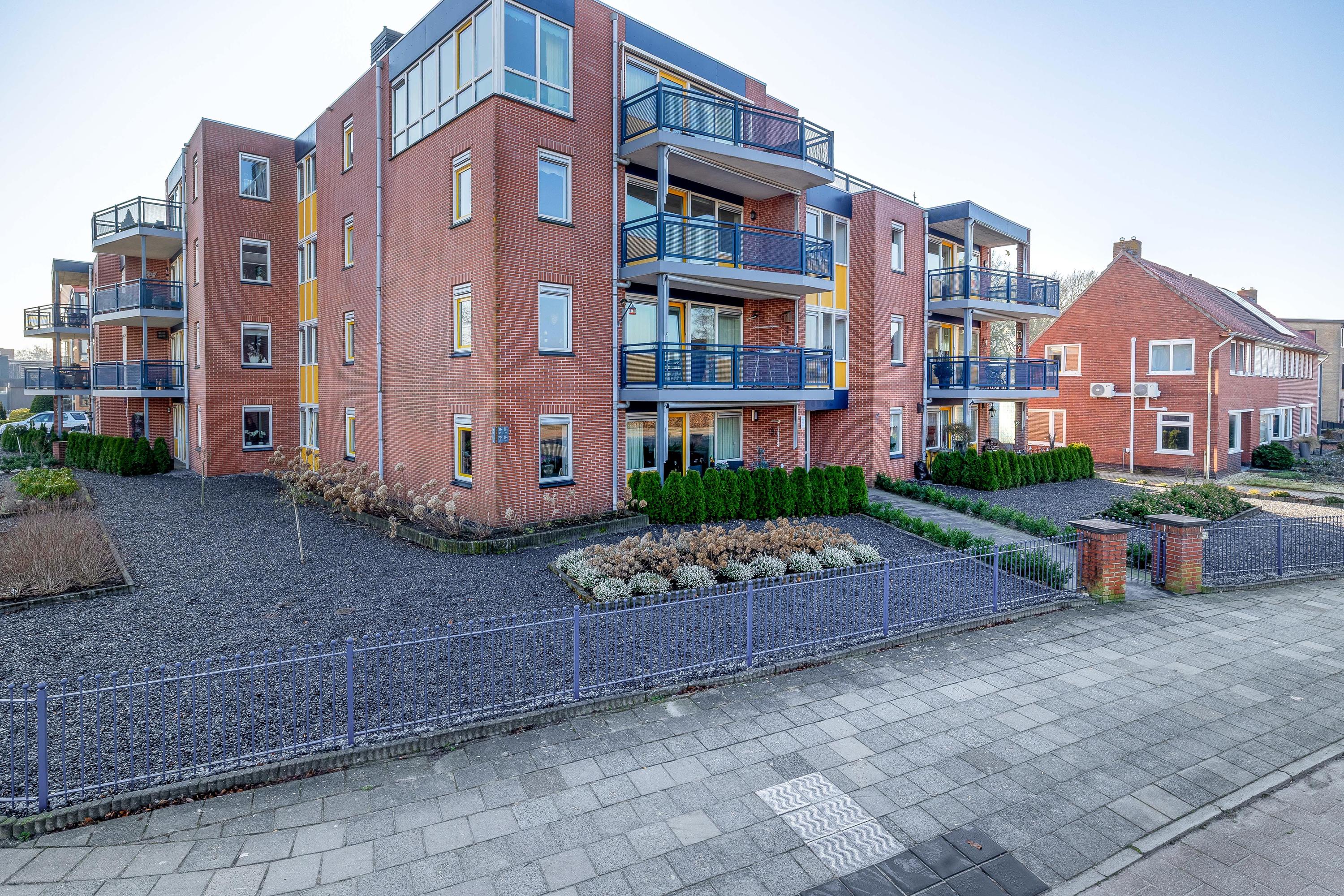 Appartement te koop: St. Vitusholt 2E, Winschoten