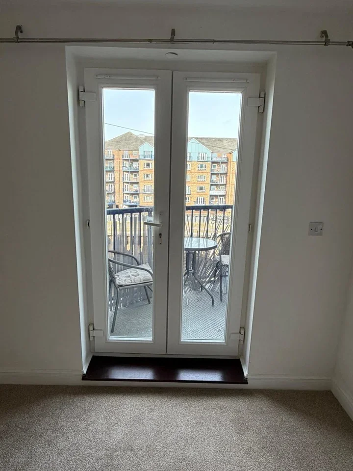 Flat Argent Street in Grays