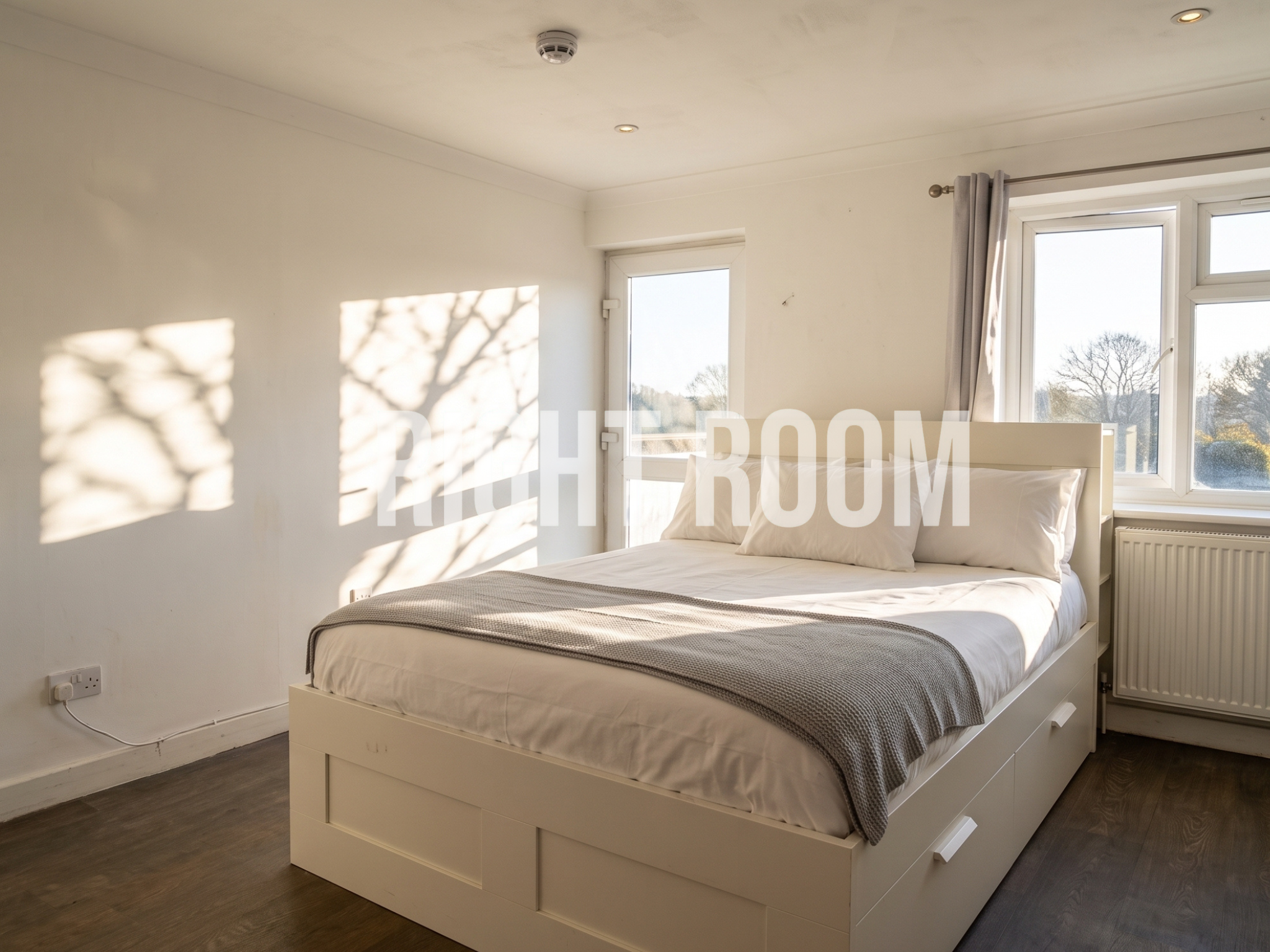 Flat Eton Avenue in Greater London
