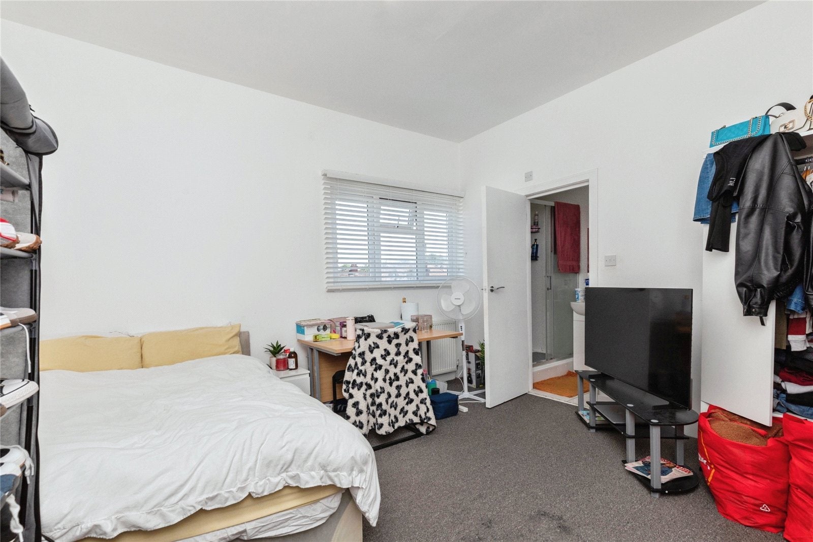 House Lodge Causeway in Bristol