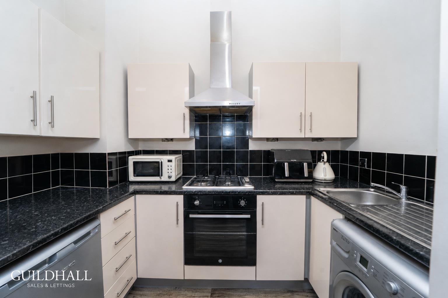 Flat West Cliff in Preston