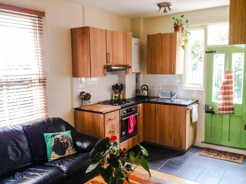 House Dunraven Road in Greater London