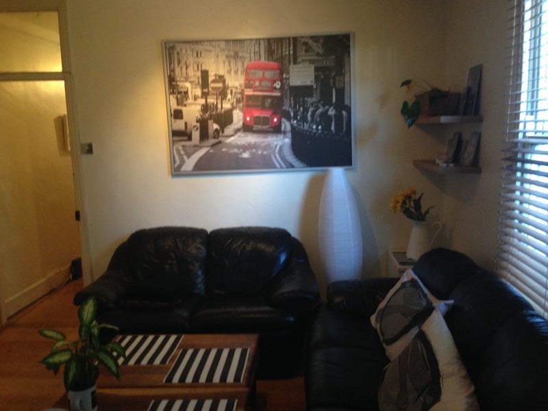 House Dunraven Road in Greater London