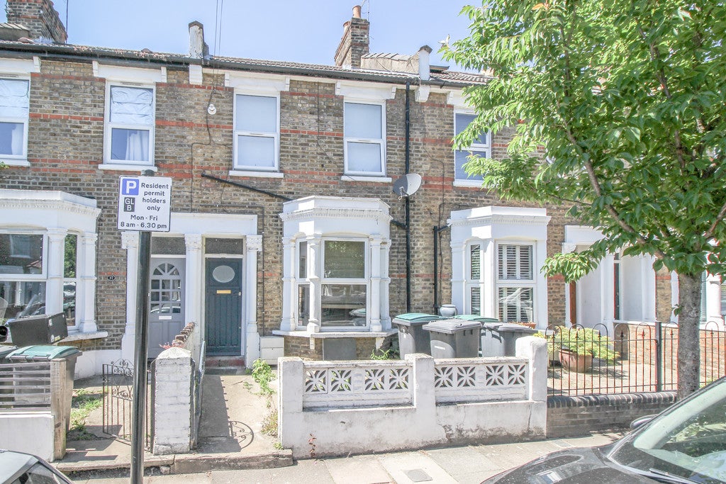House Clarence Road in Greater London