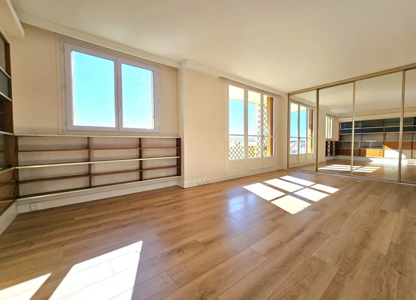 Appartement Place du Président Kennedy à Vanves
