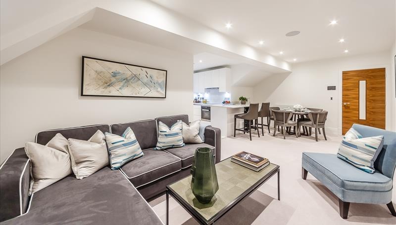 Flat Rainville Road in Greater London