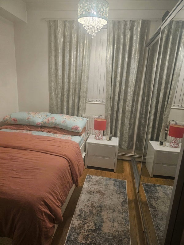 Flat St. Agnes Place in Greater London