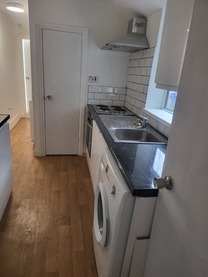 Room Saint Michael's Road in Stoke-on-Trent