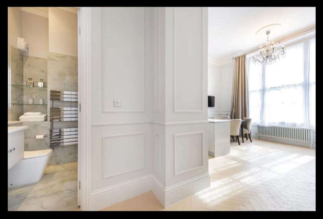 Flat Gloucester Gardens in City of Westminster