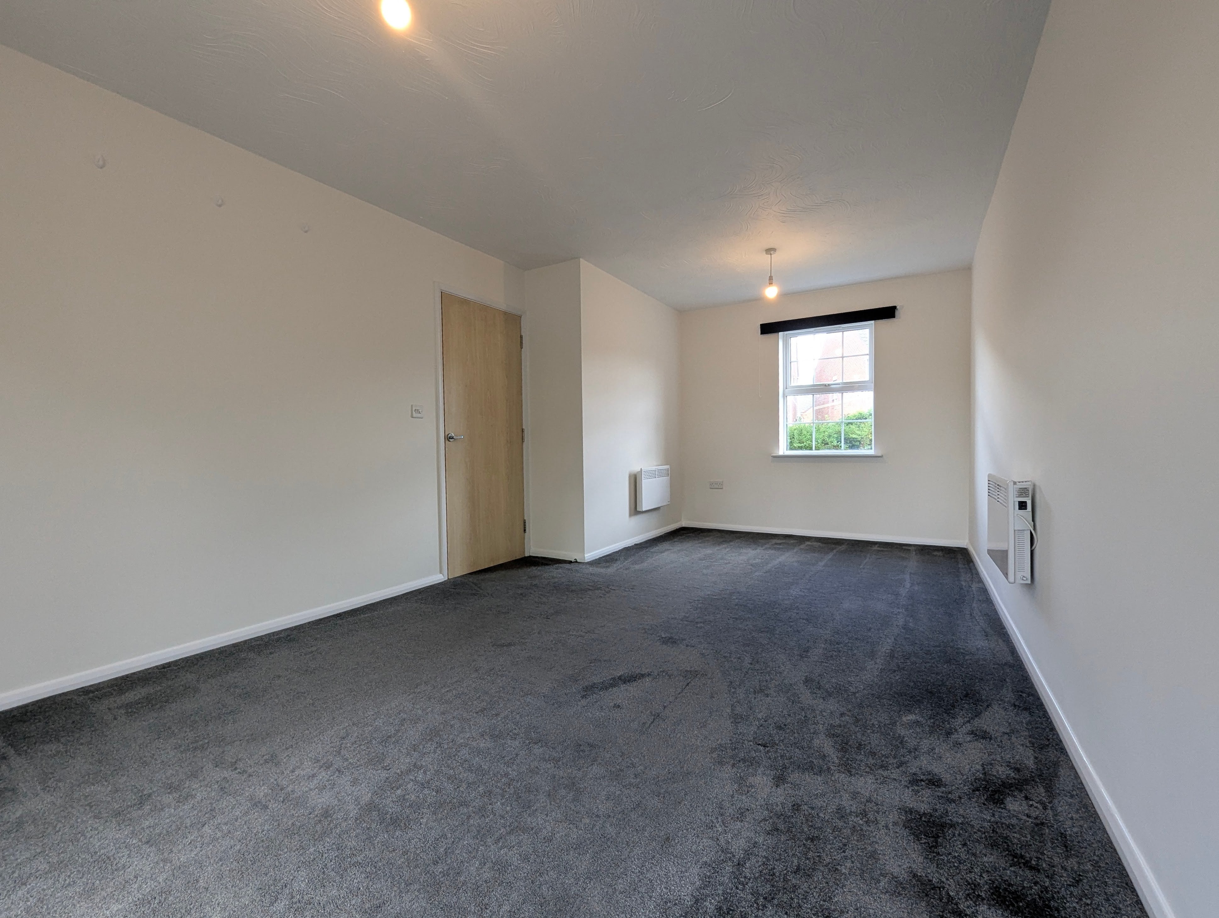 Flat Gillquart Way in Coventry