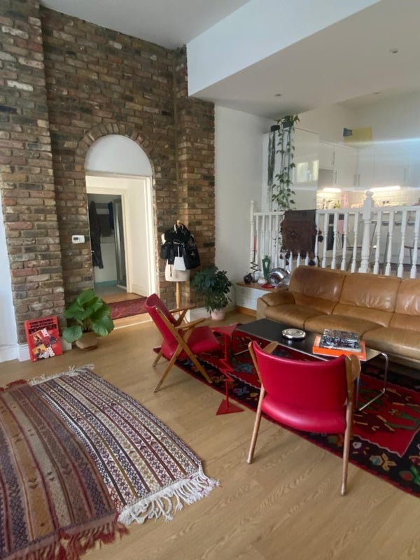 Room Lower Clapton Road in Greater London