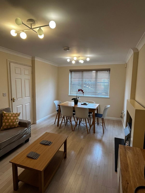Room Swallow Tail Close in Norwich