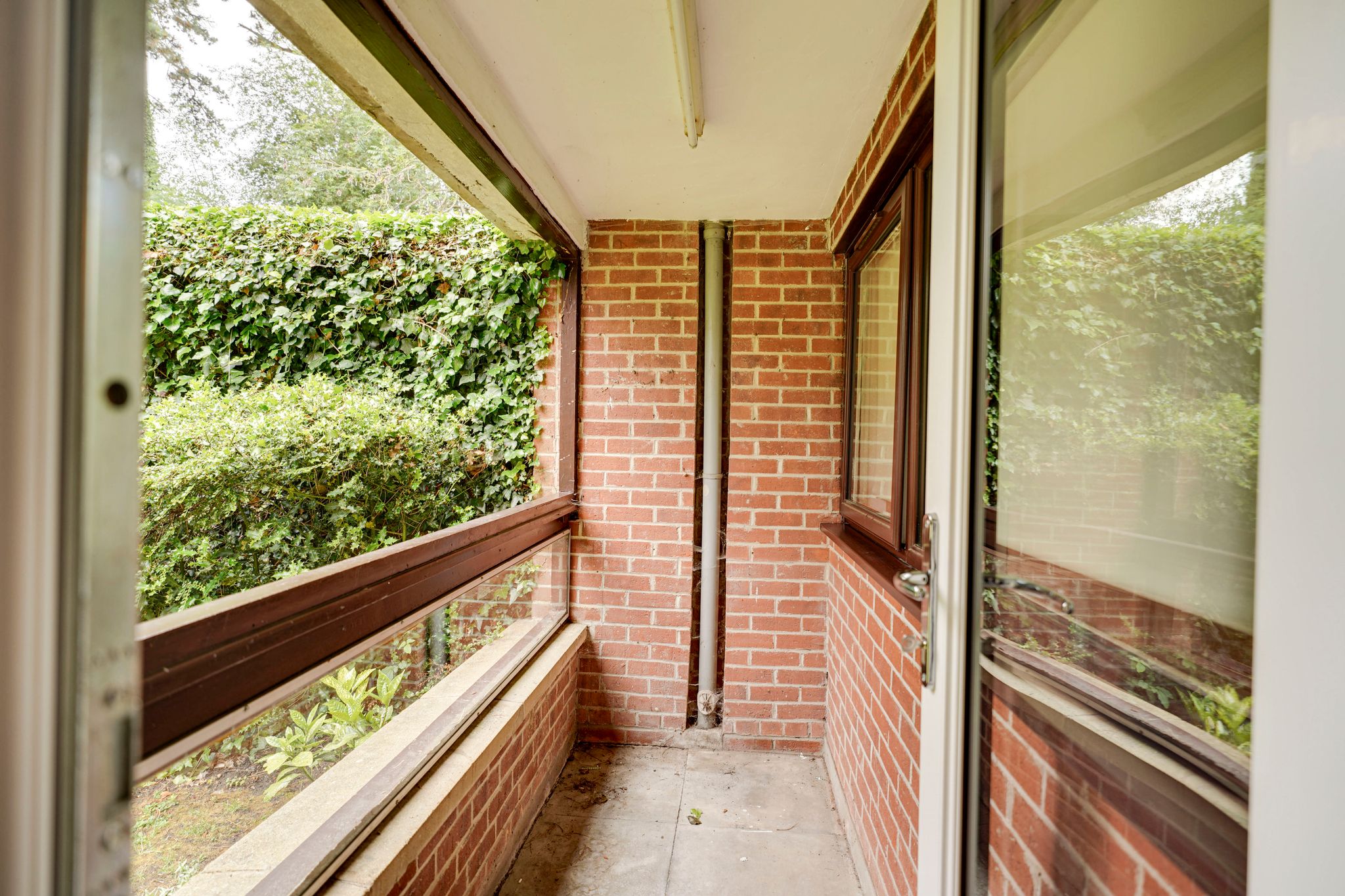 Flat Hadham Road in East Hertfordshire