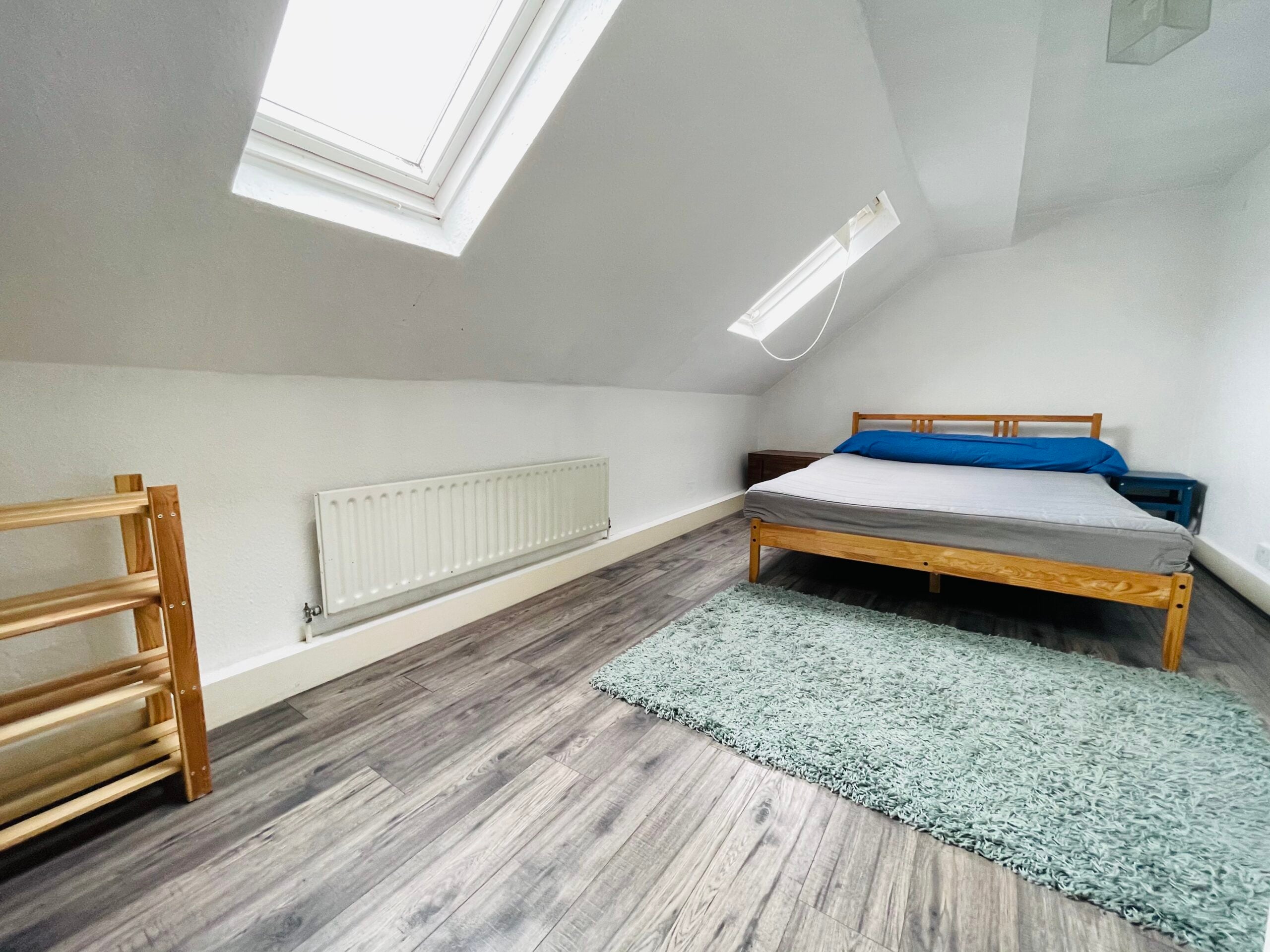 Flat Gilbey Road in Greater London