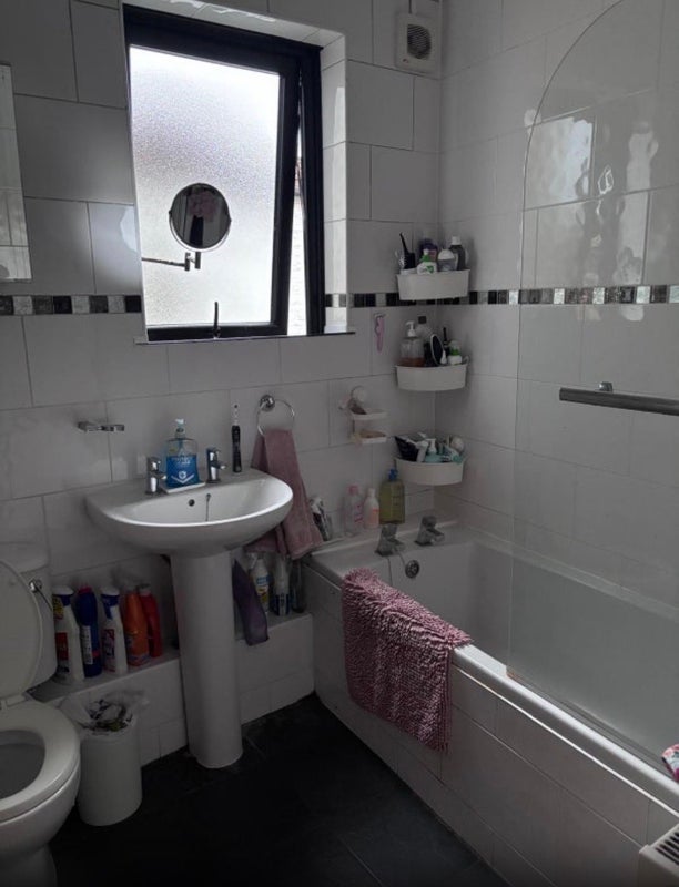 Room Chatsworth Road in Greater London