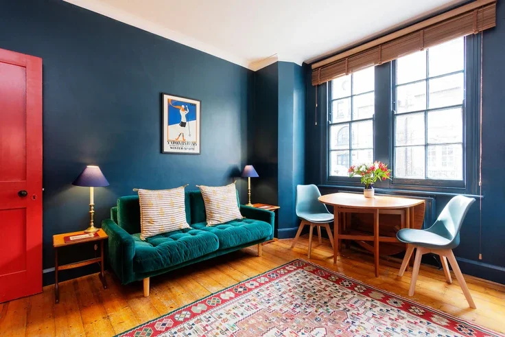 Flat Haberdasher Street in Greater London