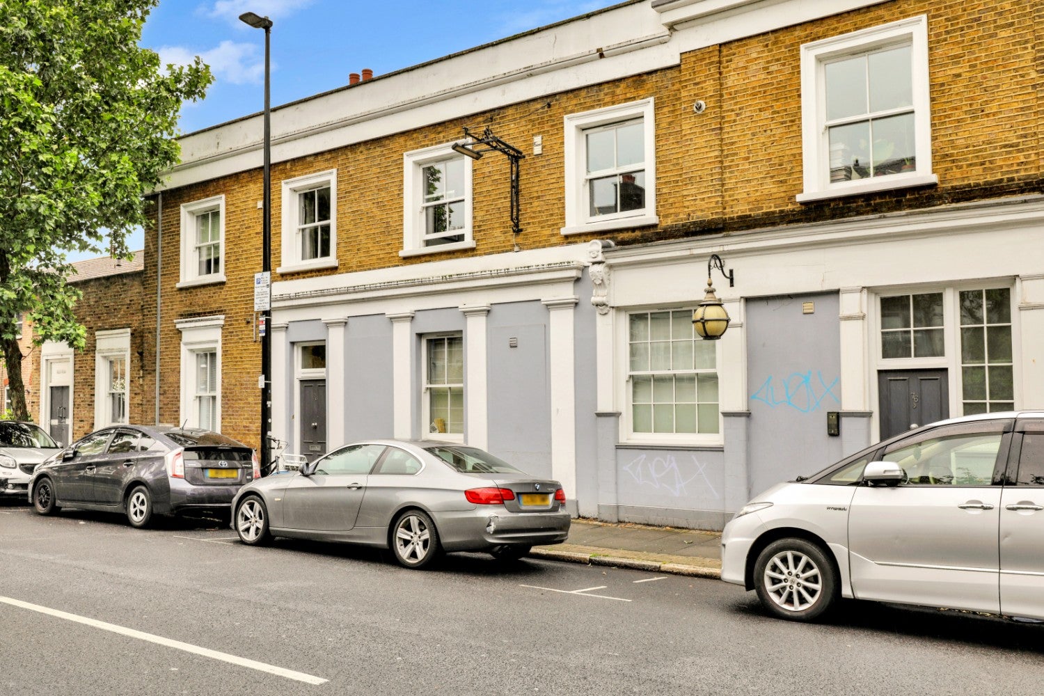 Flat Bishops Way in Greater London