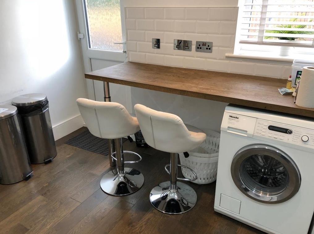 Room Parsonage Street in Greater London