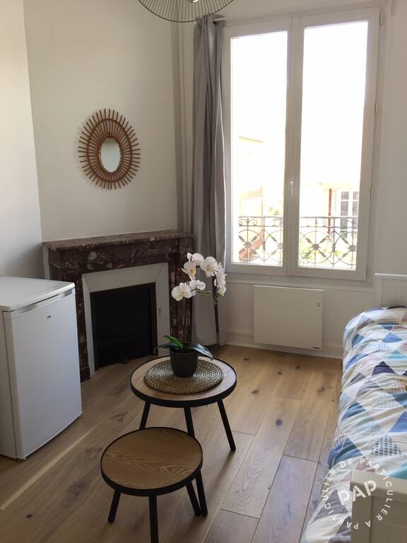 Room Rue Victor Hugo in Asnières-sur-Seine